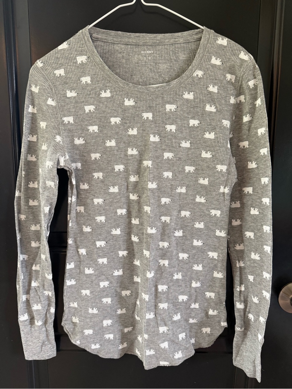 Old Navy Gray Crewneck Thermal Sweater with White Bear Print